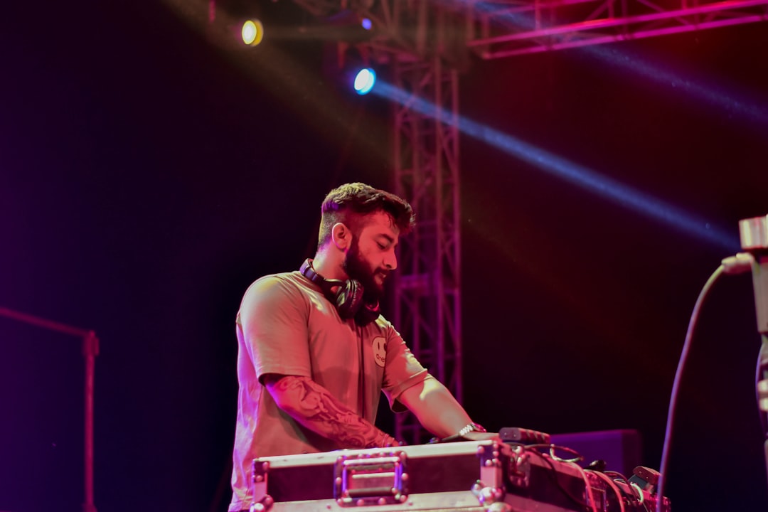 Alles over huiduitslag: oorzaken, symptomen en wat je kunt doen